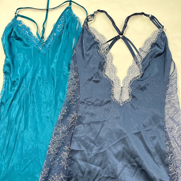 Victoria's Secret Lingerie Camisoles Set of 2 - Picture 3 of 6